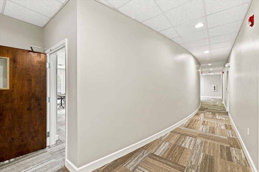 More Photos Of 2477 Tim Gamble Pl, Tallahassee Medical For Sale