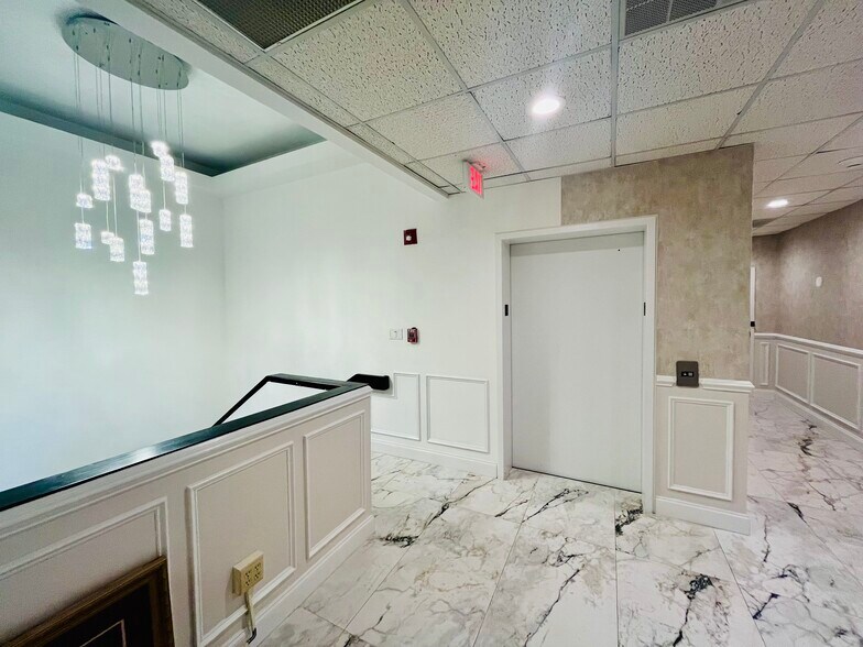 More Photos Of 239 Prospect Plains Rd, Monroe Township Medical For Lease