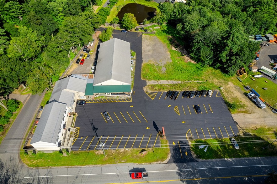 More Photos Of 313 Route 125, Brentwood Light Distribution For Lease