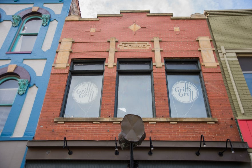 More Photos Of 49 N Saginaw St, Pontiac Bar For Sale