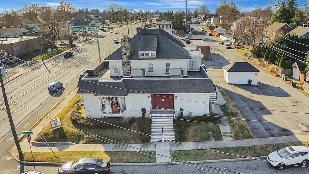 More Photos Of , Wilmington Unknown For Sale