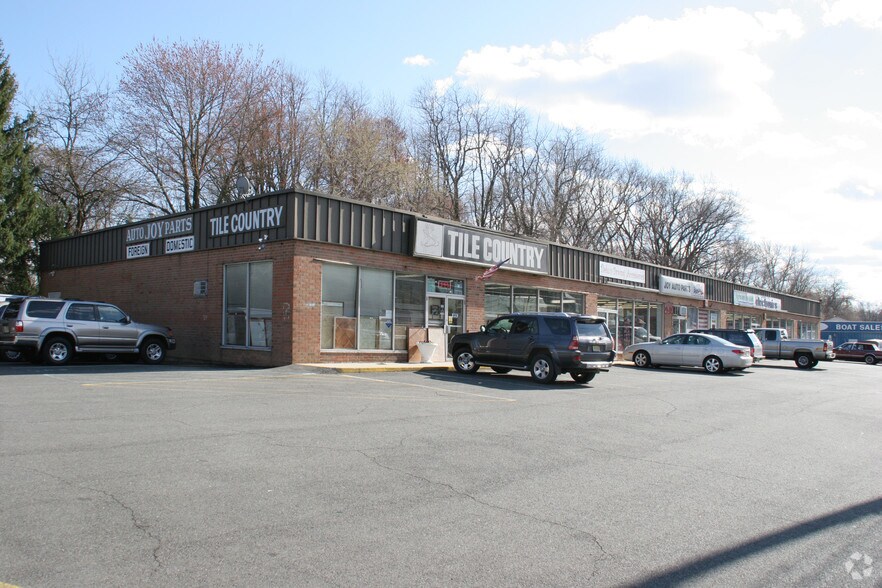 Primary Photo Of 265-269 E Route 22, Green Brook Unknown For Lease
