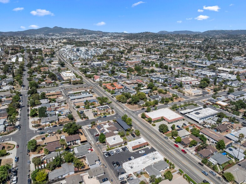 More Photos Of 1027 E Grand Ave, Escondido Medical For Lease