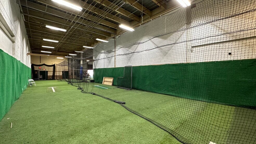 More Photos Of 1727-1801 Union Blvd, Allentown Warehouse For Lease