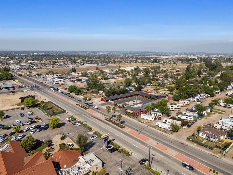 More Photos Of 900 S Union Ave, Bakersfield Hotel For Sale