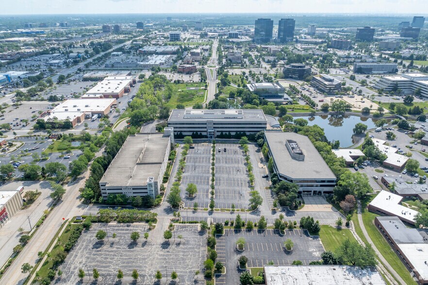 More Photos Of 955 American Ln, Schaumburg Office For Lease