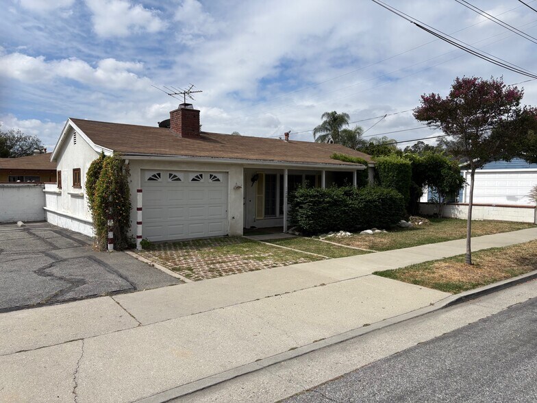 More Photos Of 945 N Azusa Ave, Azusa Office Residential For Sale