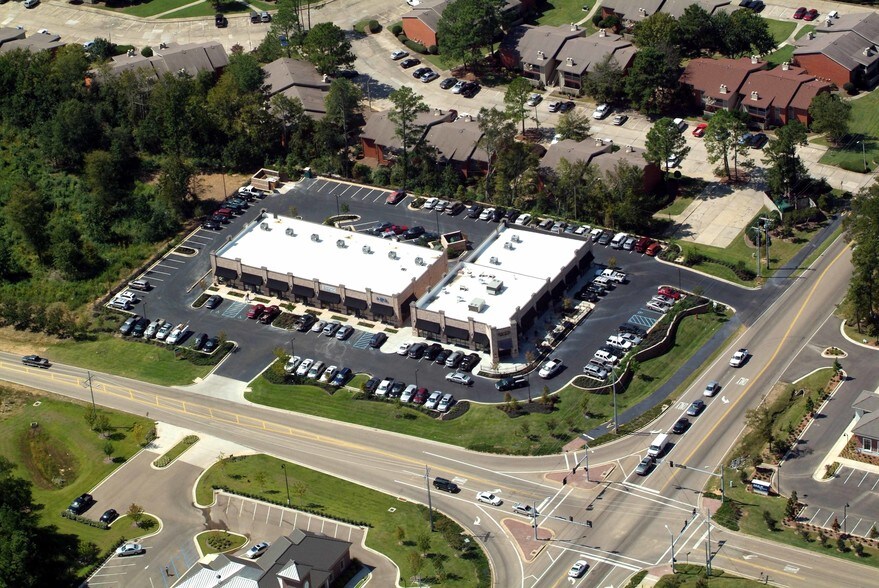 More Photos Of 733 Lake Harbour Dr, Ridgeland Storefront Retail Office For Lease