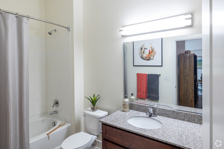 More Photos Of 9142 Richmond Hwy, Fort Belvoir Apartments For Lease