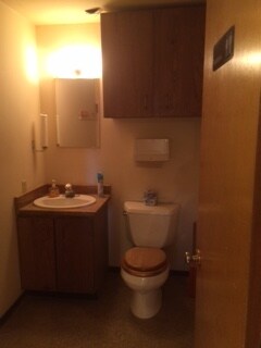 More Photos Of 819 E Rosewood Ave, Spokane Flex For Sale