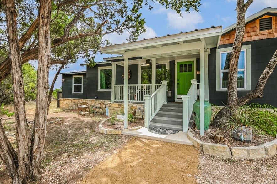 More Photos Of 12932 Nutty Brown Rd, Austin Specialty For Sale