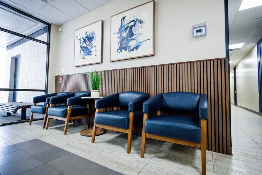 More Photos Of 800 Riverwood Ct, Conroe Medical For Lease