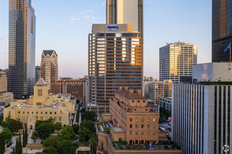 More Photos Of 550 S Hope St, Los Angeles Office For Lease