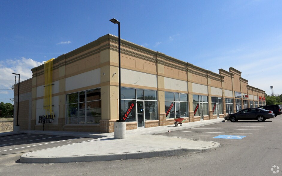 More Photos Of 820 Kingston Rd, Pickering Freestanding For Lease