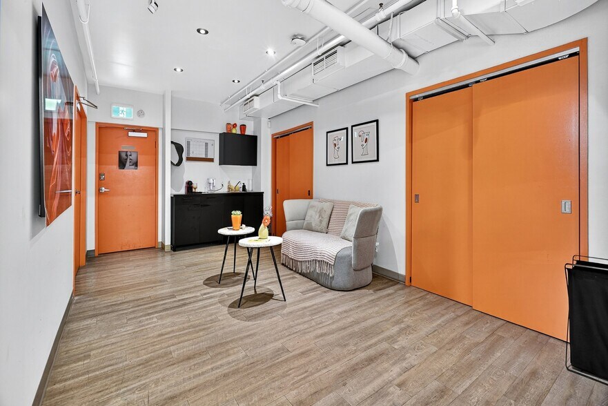 More Photos Of 1200 Rue Atateken, Montréal Storefront Retail Residential For Sale