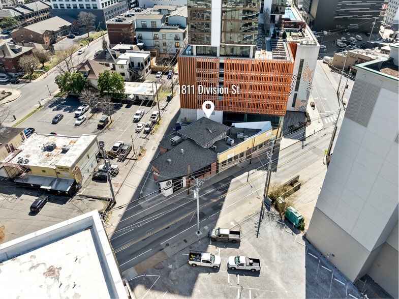 More Photos Of 1811 Division St, Nashville Freestanding For Sale