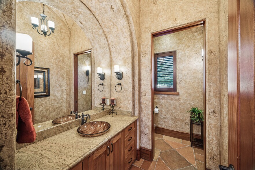 More Photos Of 21538 Mueschke Rd, Tomball Lodge Meeting Hall For Sale