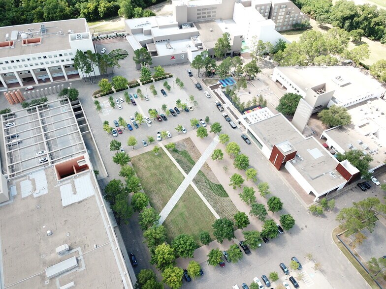 More Photos Of 1301 Solana Blvd, Westlake Office For Lease