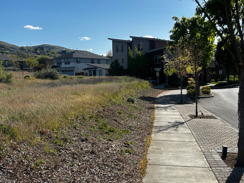 More Photos Of Lone Pine Blvd, The Dalles Land For Sale