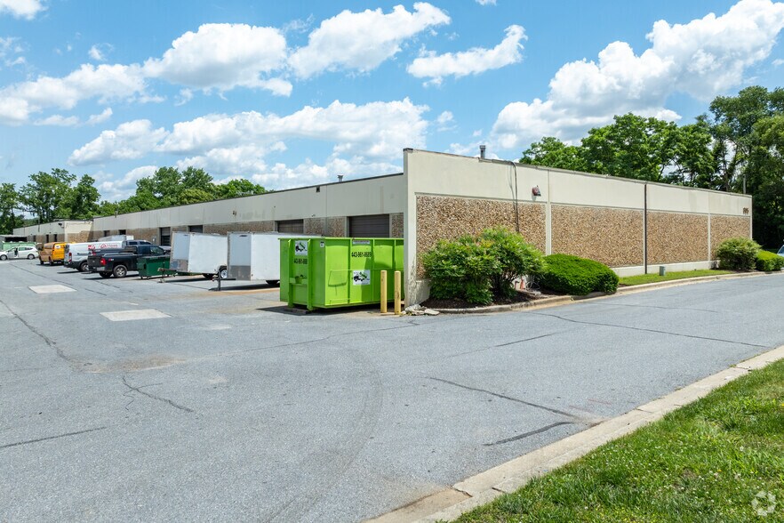 More Photos Of 805 Barkwood Ct, Linthicum Flex For Lease