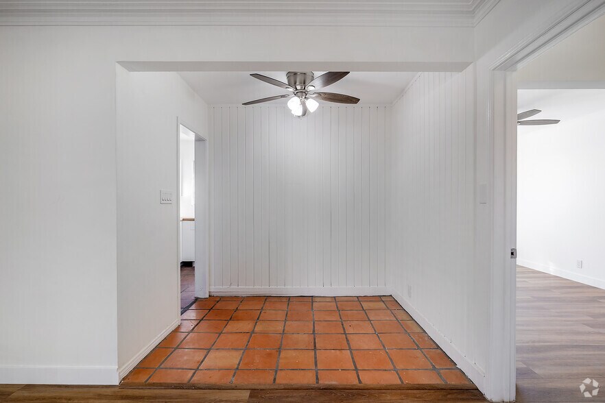 More Photos Of 1260 N Hayworth Ave, West Hollywood Apartments For Sale