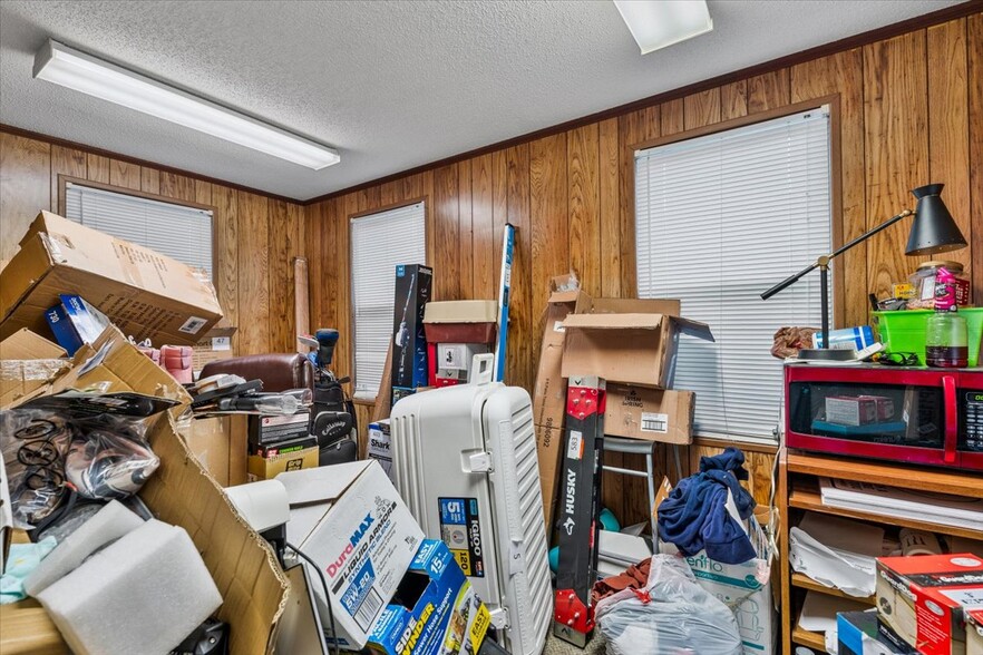 More Photos Of 620 National Hwy, Thomasville Auto Repair For Sale