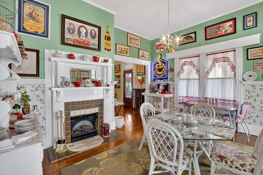 More Photos Of 805 N Wheeler St, Plant City Hospitality For Sale