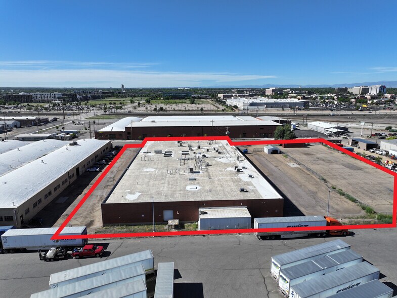 More Photos Of 8025-8045 E 40th Ave, Denver Warehouse For Lease