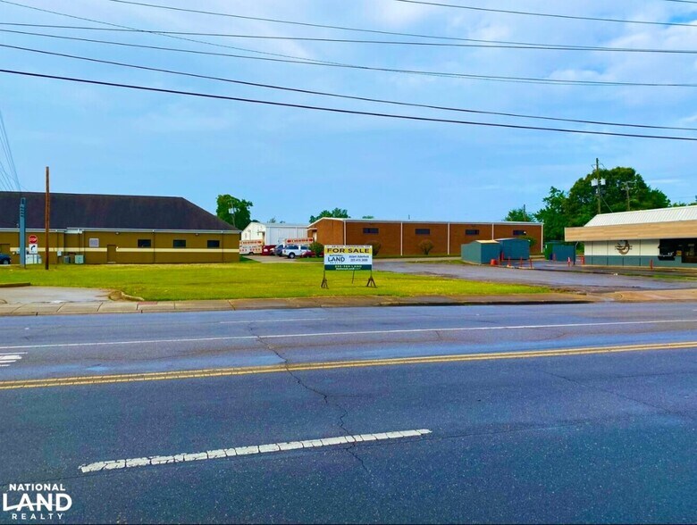 More Photos Of 2523 University E blvd, Tuscaloosa Land For Sale