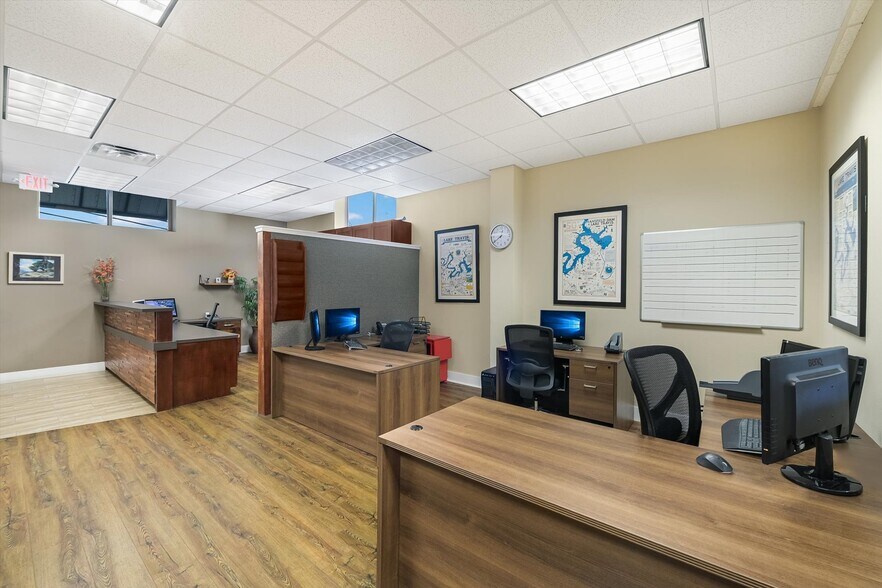 More Photos Of 1107 Ranch Road 620 S, Lakeway Office For Lease