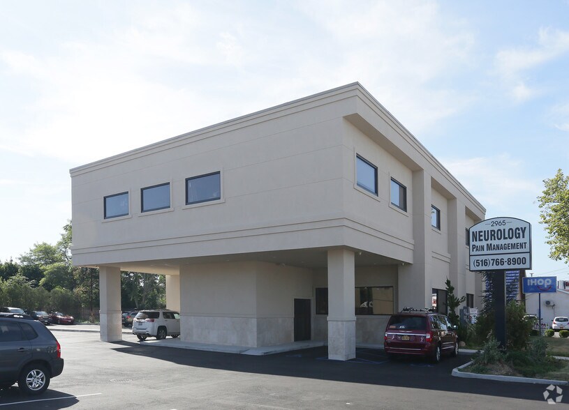 Primary Photo Of 2965 Long Beach Rd, Oceanside Medical For Lease