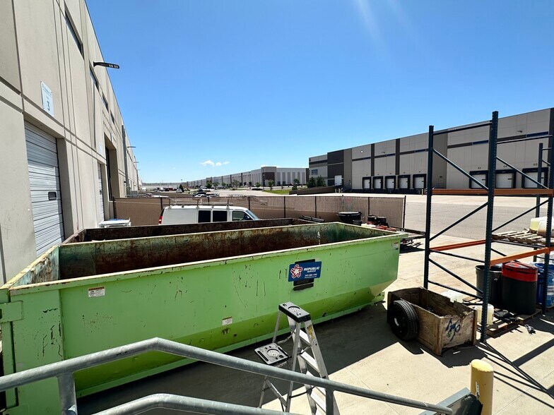 More Photos Of 9420 E 40th Ave, Denver Warehouse For Lease