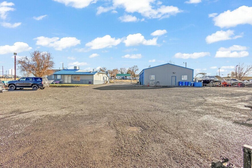 More Photos Of 1810 SW Highway 97, Madras Auto Dealership For Sale