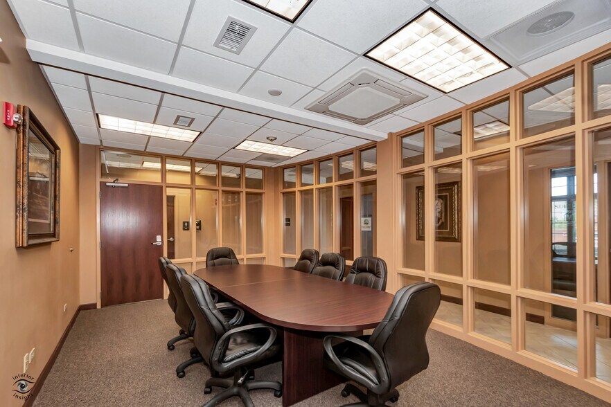 More Photos Of 10062 W 190th Pl, Mokena Office For Lease