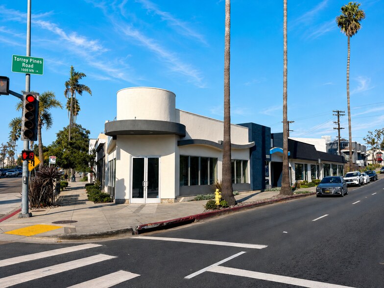 More Photos Of 7603 Girard Ave, La Jolla Storefront For Lease
