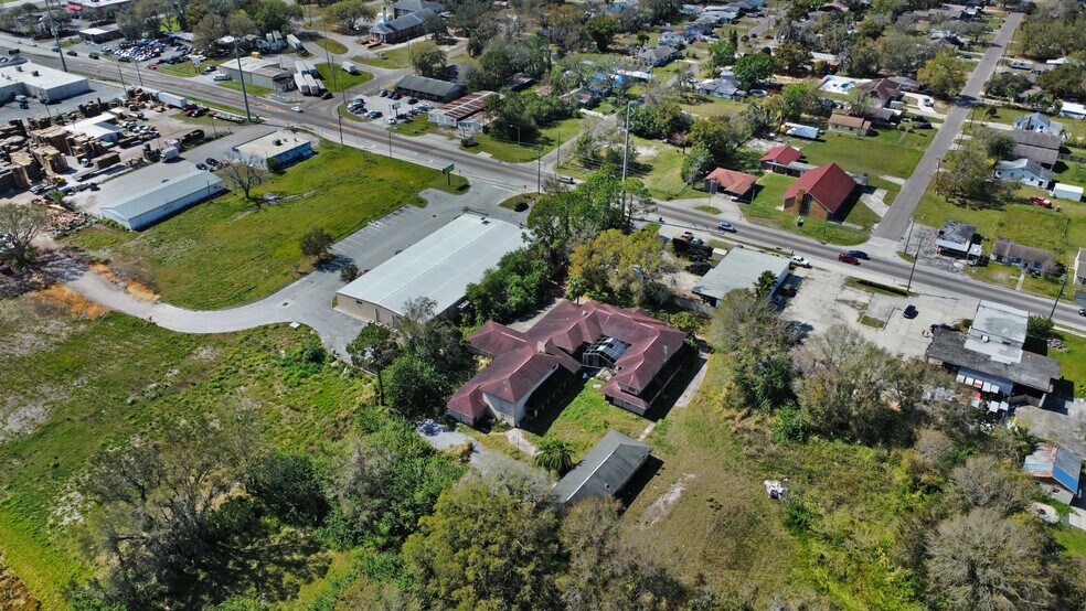 More Photos Of 741 N Combee Rd, Lakeland Rehabilitation Center For Sale