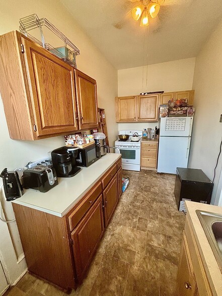 More Photos Of 600-606 Station Ave, Haddon Heights Apartments For Sale