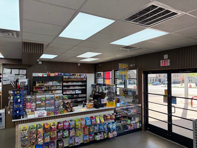 More Photos Of 1708 S Mobberly Ave, Longview Service Station For Sale