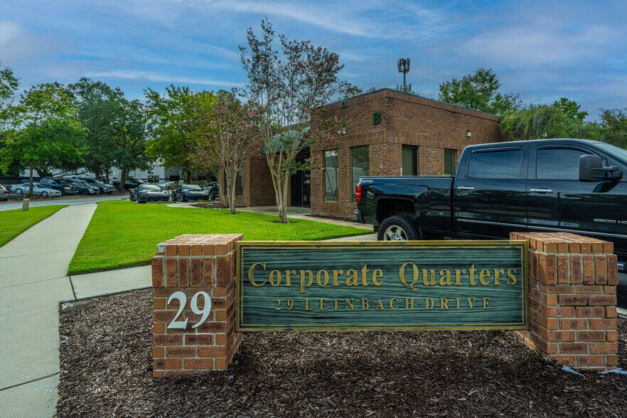More Photos Of 29 Leinbach Dr, Charleston Office For Lease
