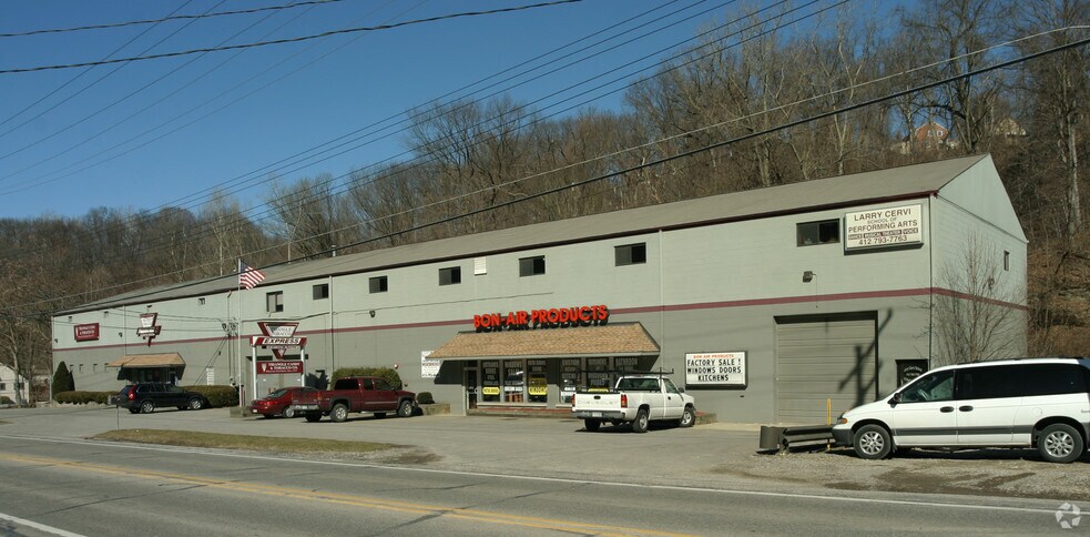 More Photos Of 145-149 Sandy Creek Rd, Verona Flex For Sale