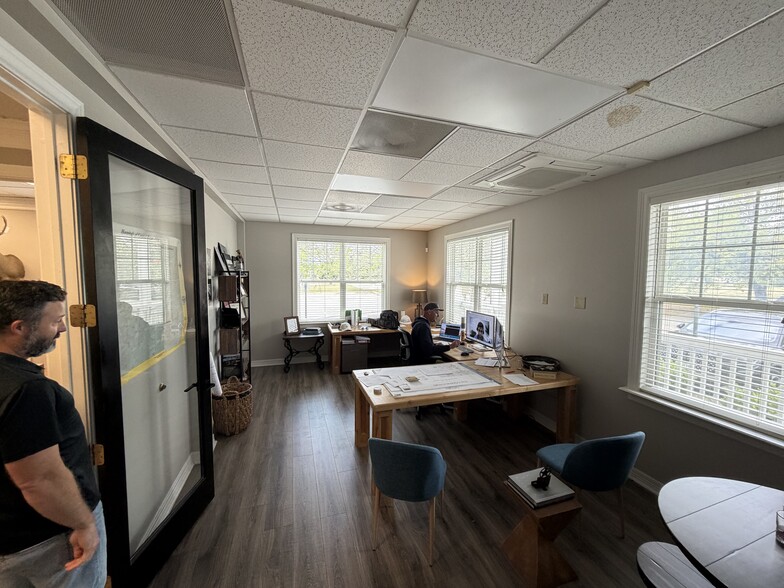 More Photos Of 2620 Brushy Creek Loop, Cedar Park Office For Lease