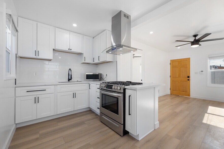 More Photos Of 114 Madison Ave, Chula Vista Apartments For Sale