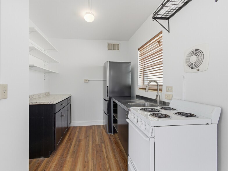 More Photos Of 82-84 SE 4th Ave, Delray Beach, Delray Beach Storefront Retail Residential For Sale