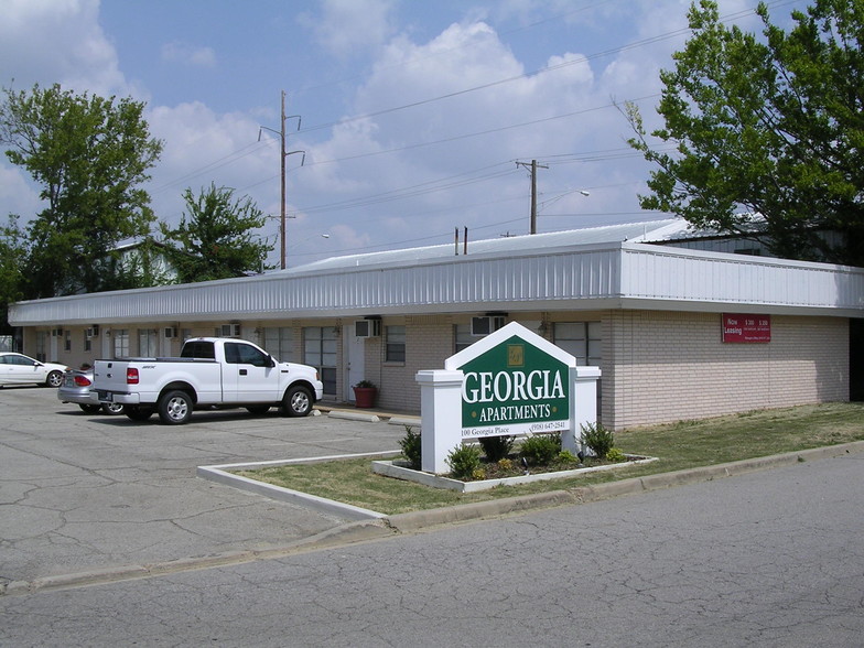 Primary Photo Of 100 Georgia Pl, Poteau Apartments For Sale