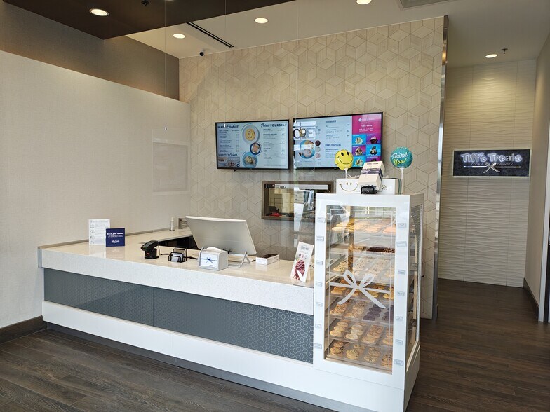 More Photos Of 5309 McPherson Blvd, Fort Worth General Retail For Lease