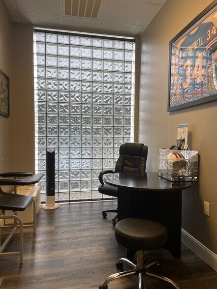 More Photos Of 2404 Smith Ranch Rd, Pearland Medical For Lease