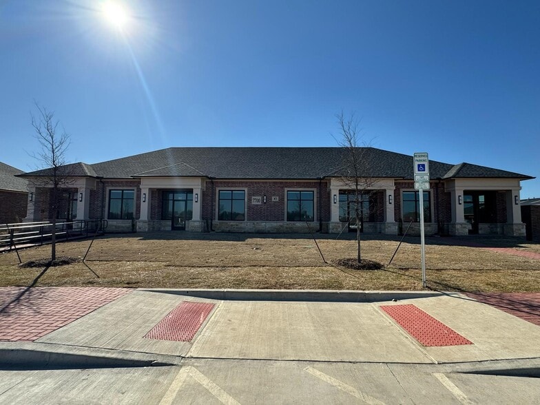 More Photos Of 7700 Preston Rd, Frisco Medical For Lease