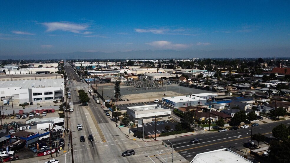 More Photos Of 15228-15230 S Avalon Blvd, Compton Storefront For Lease