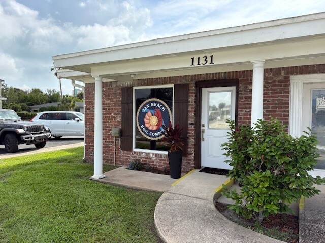 More Photos Of 1123-1131 3rd St N, Jacksonville Beach Medical For Sale