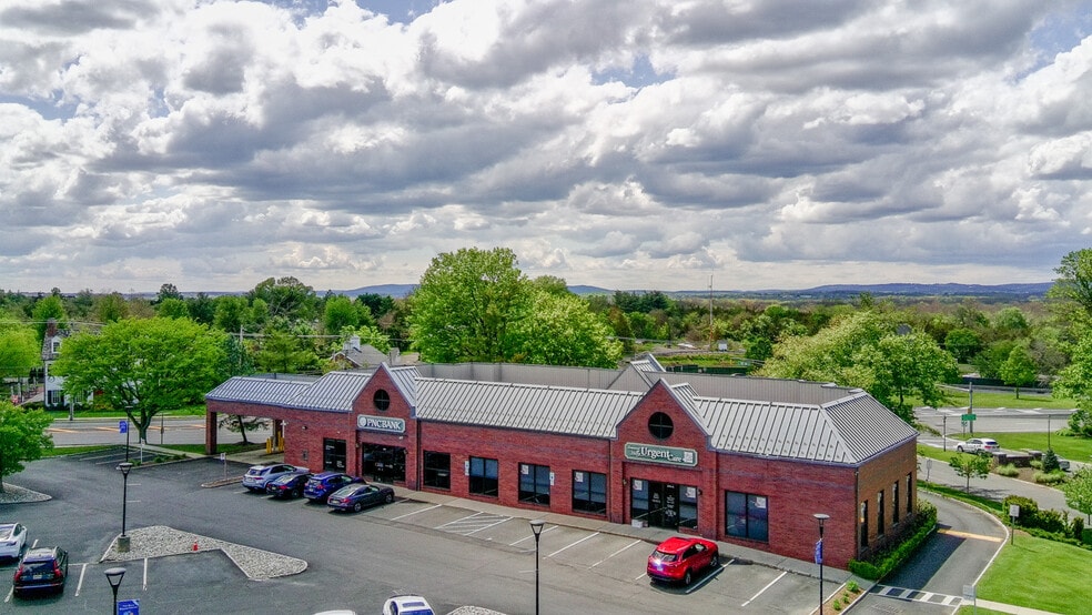 More Photos Of 400-470 US Highway 202/206 Dr, Bedminster Unknown For Lease